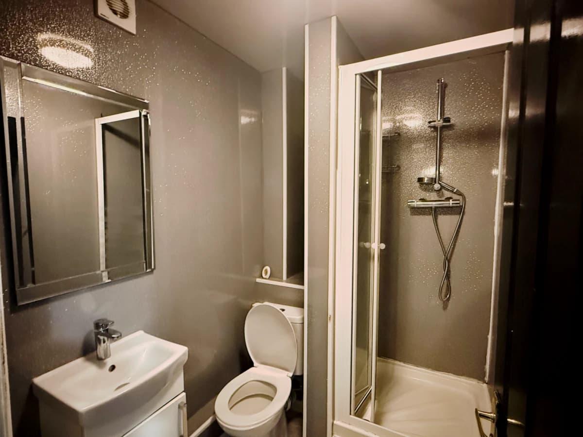 2 Bed 1 Bath