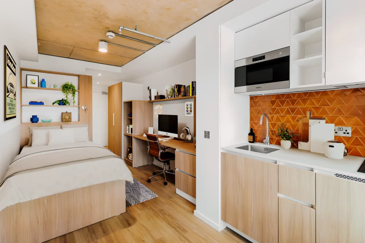 Canvas Student Arthur House image