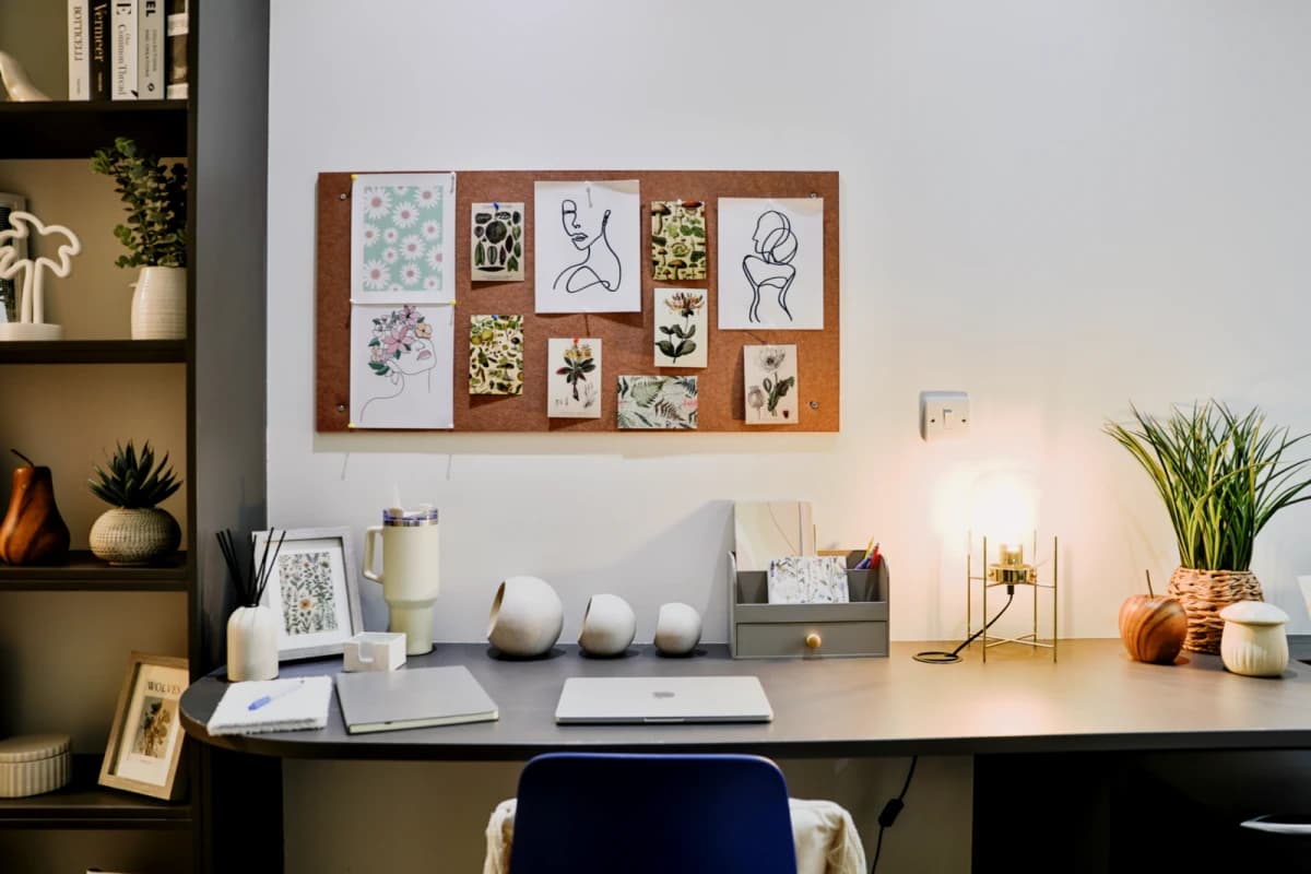 B16 Studios image
