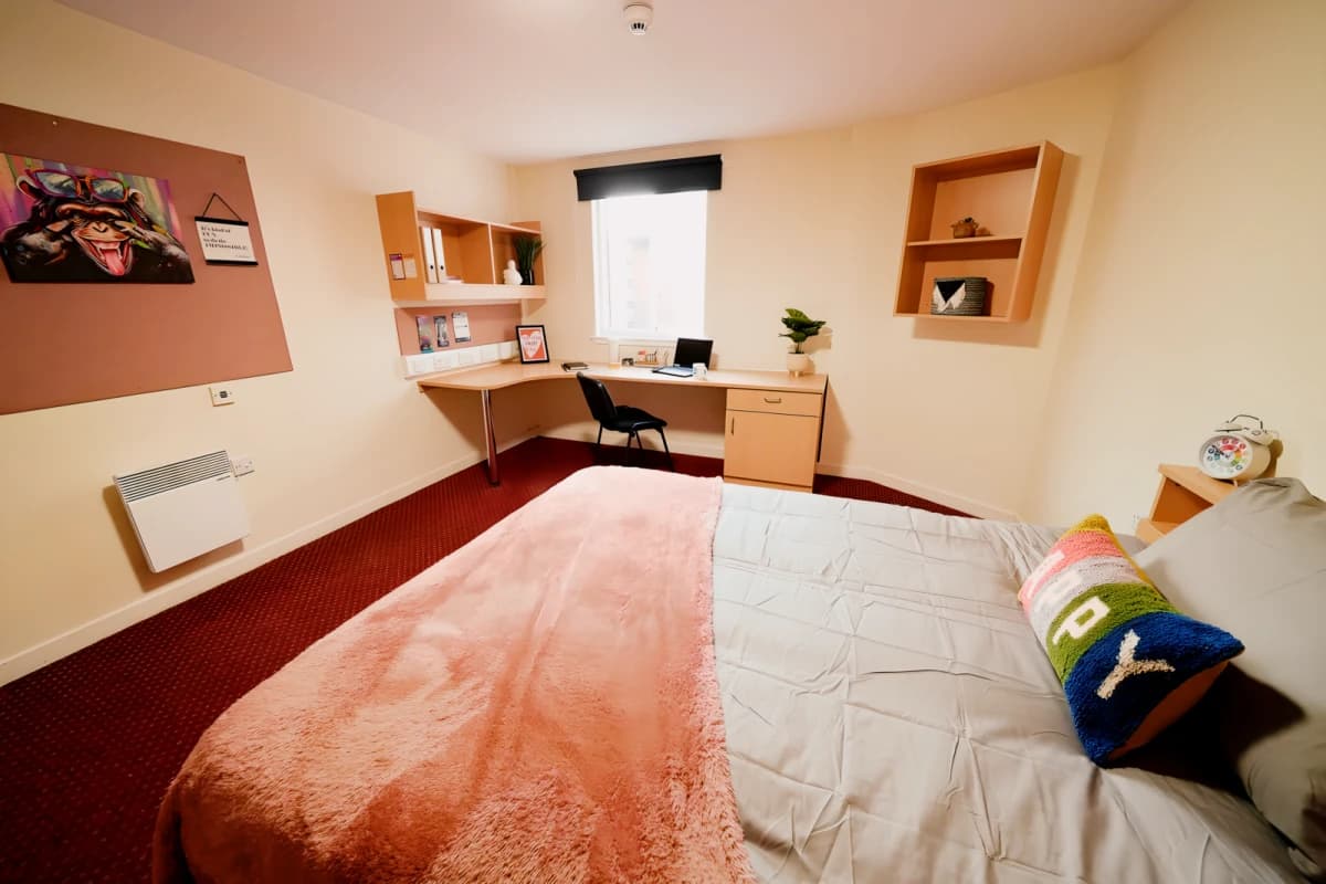 Hub Students Dundee image