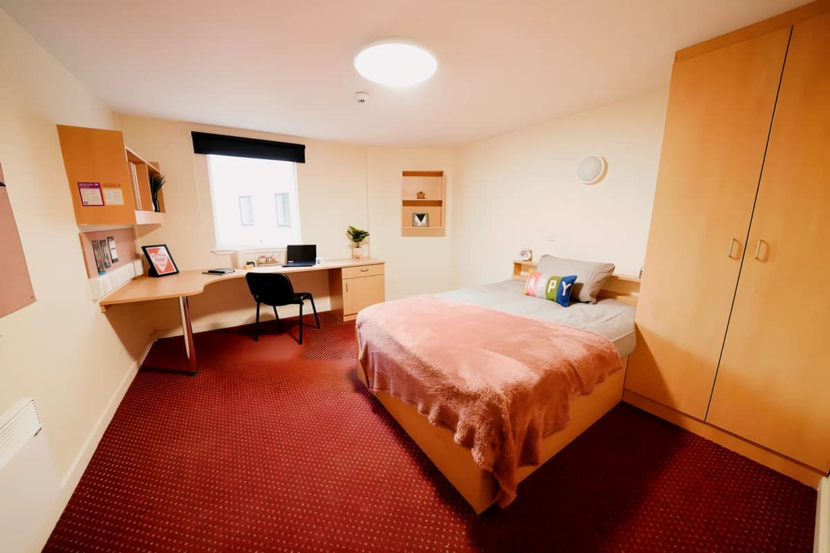 Hub Students Dundee image