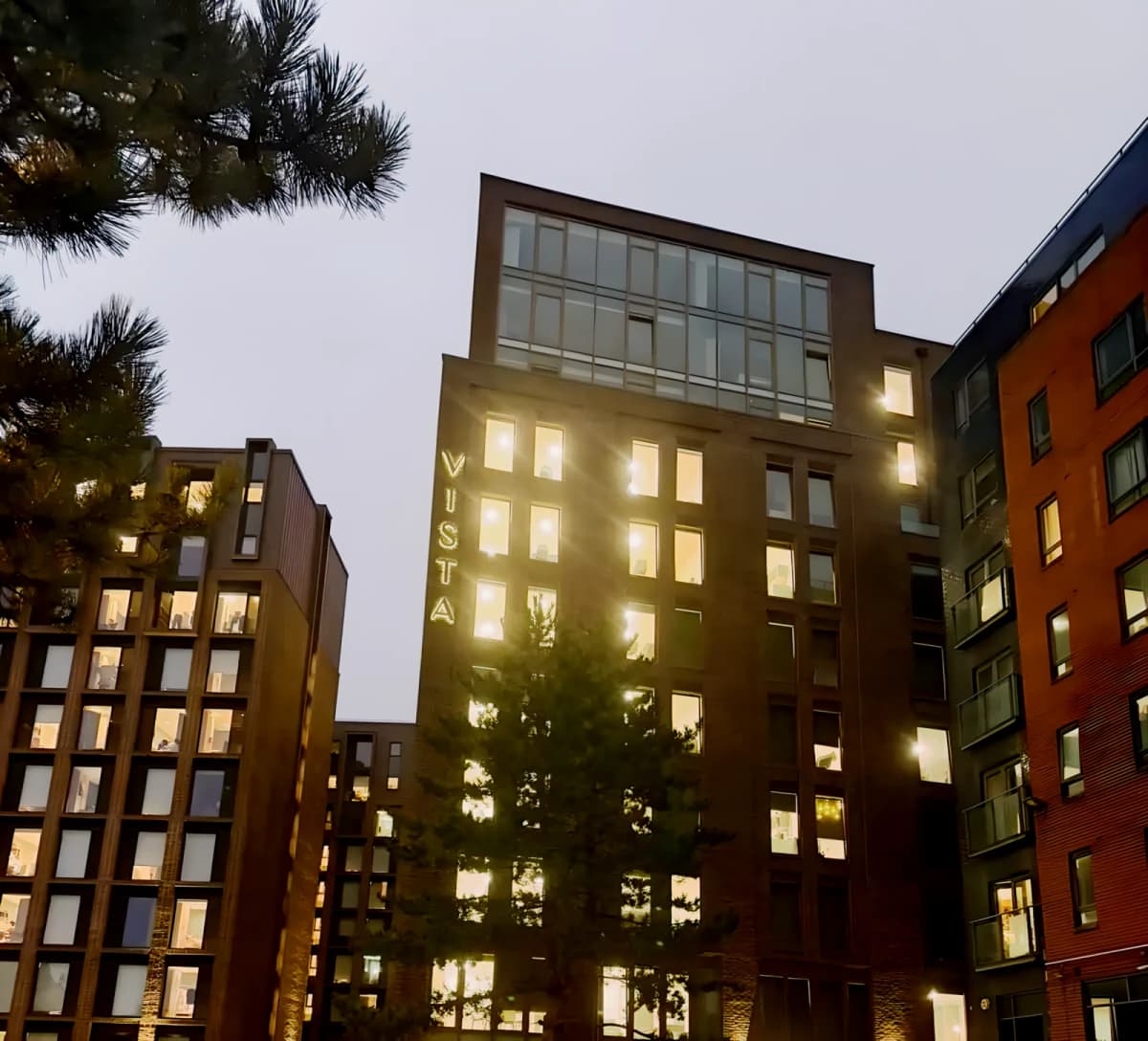 Vista Square