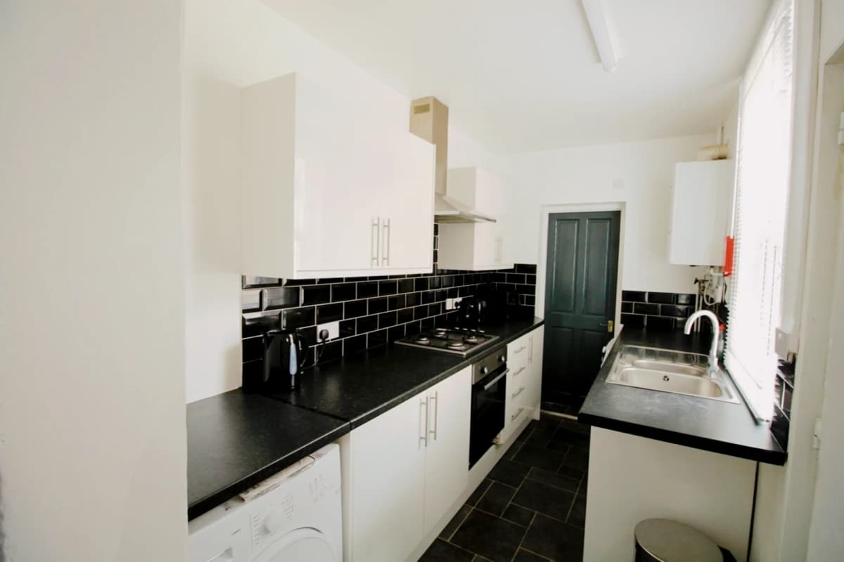Large Double Ensuite Room