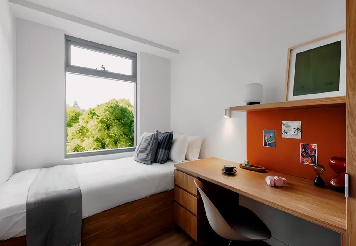 Journal Campus House image