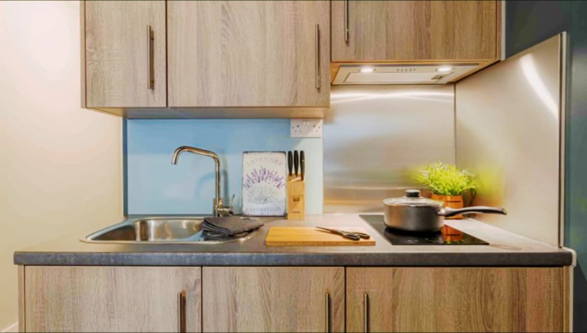 iQ Hammersmith image