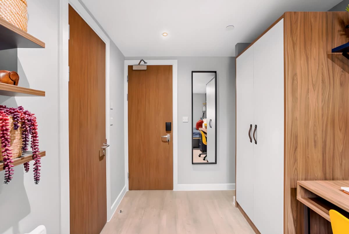 Brunswick Apartments image