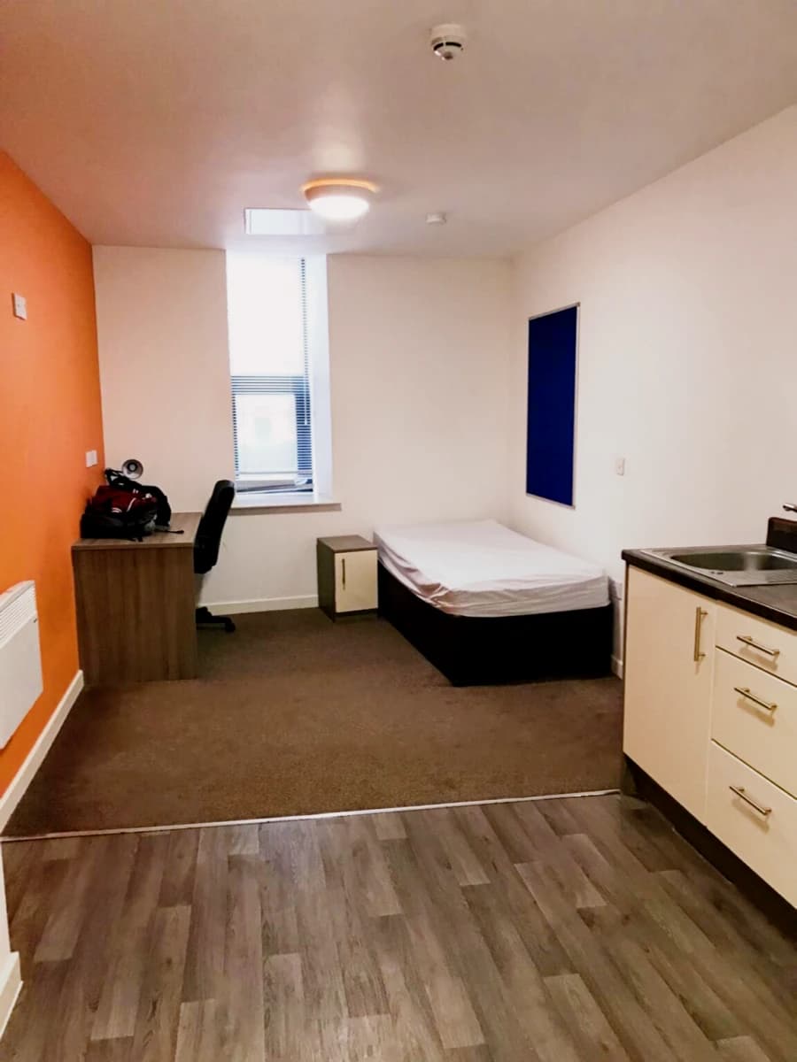 Minerva House image