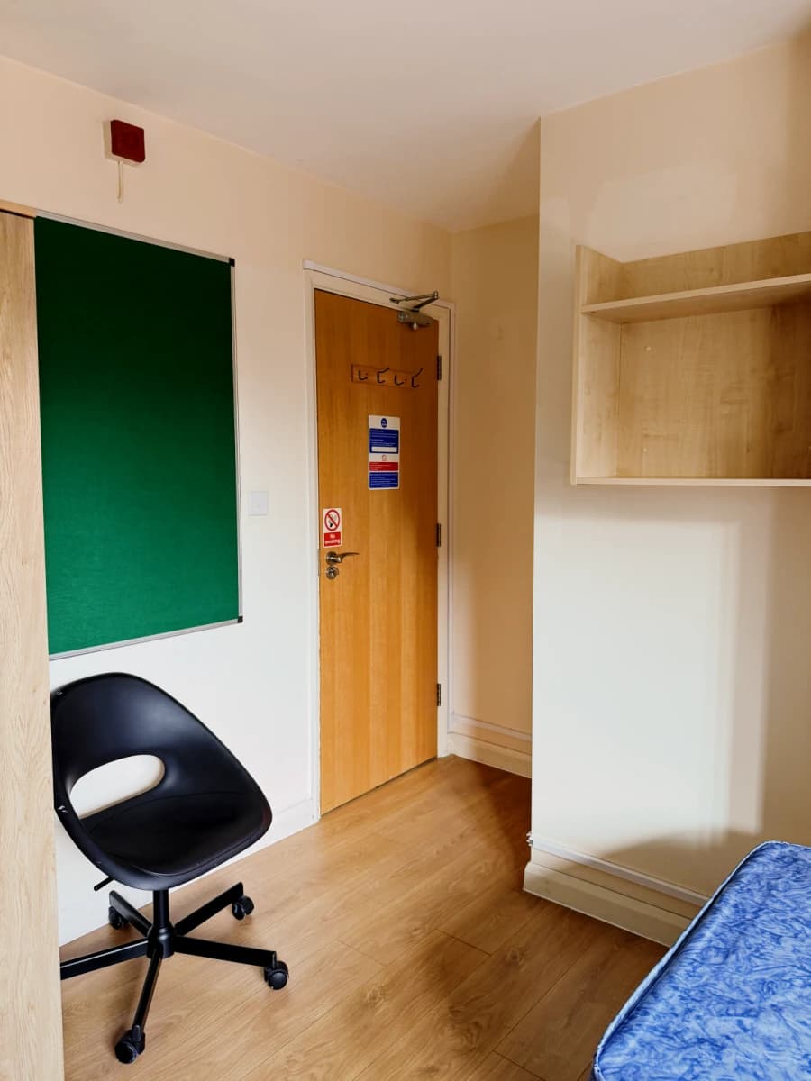 Brooke Hall image