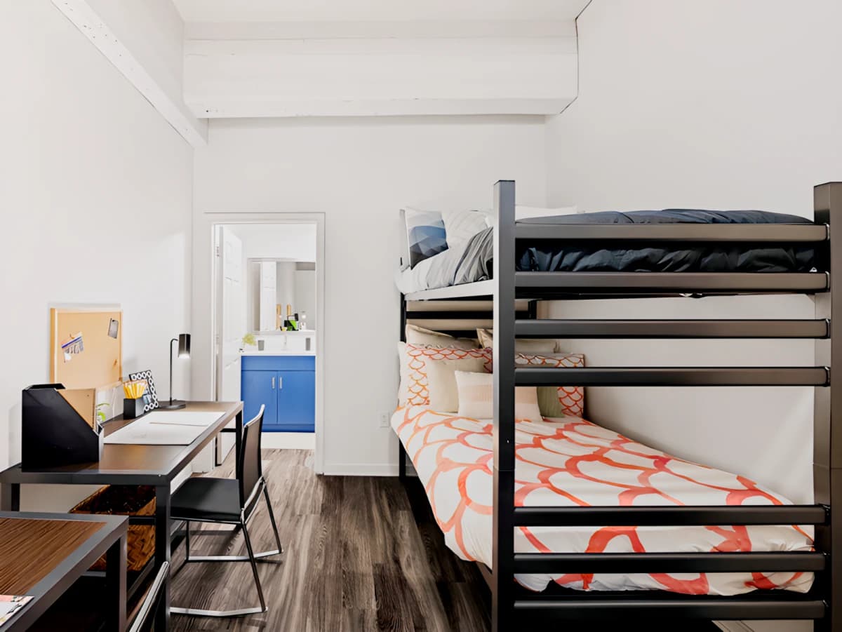 2 Bed - 2 Bath D