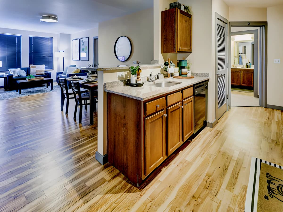 1200 West Marshall image