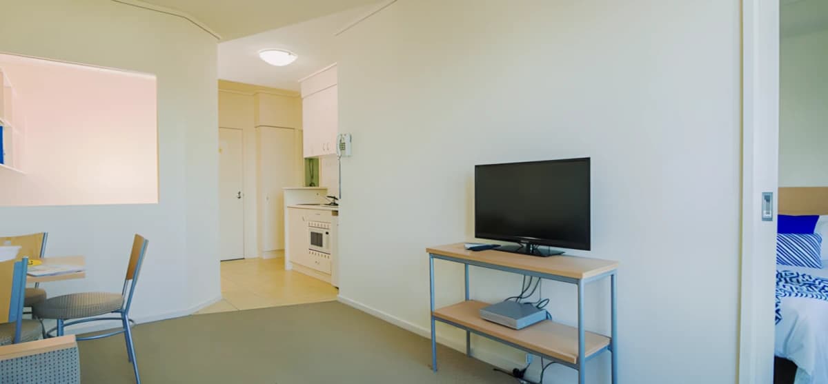 Student Living - 570 Lygon image