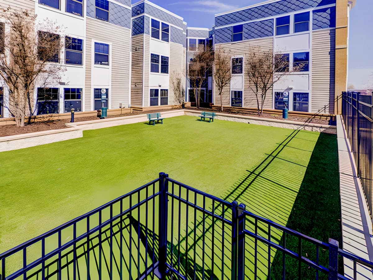 1200 West Marshall image