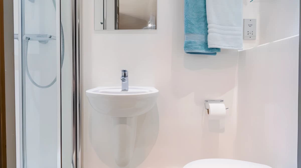 iQ Water Lane House image