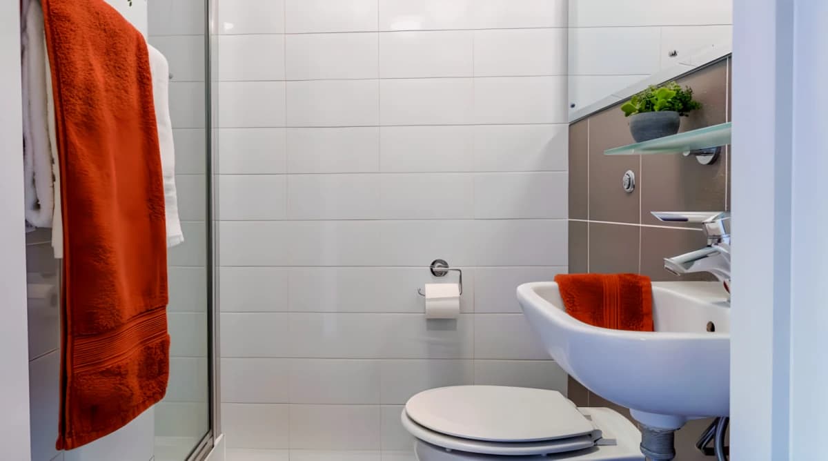 iQ Sterling Court image