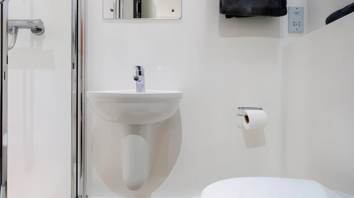 iQ Water Lane House image