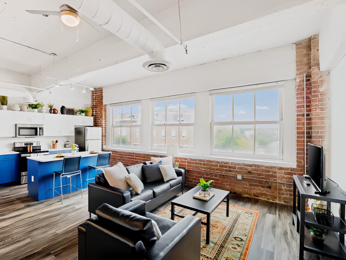 RAMZ Lofts at Capital Garage image