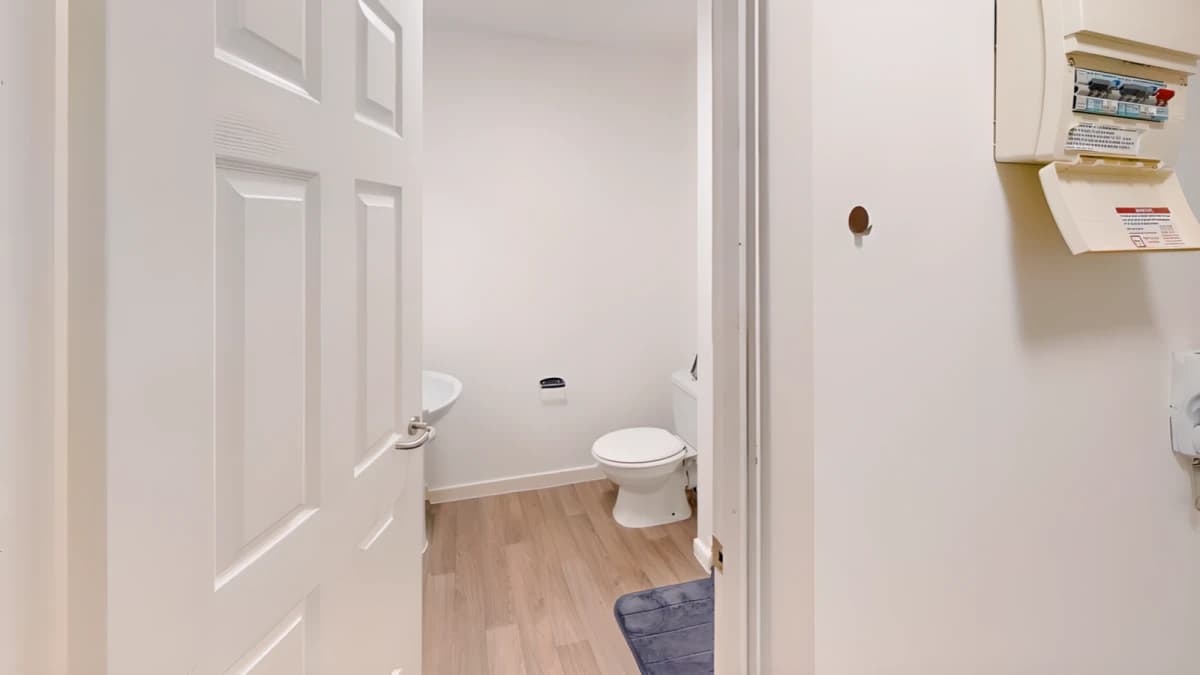 Minerva House image