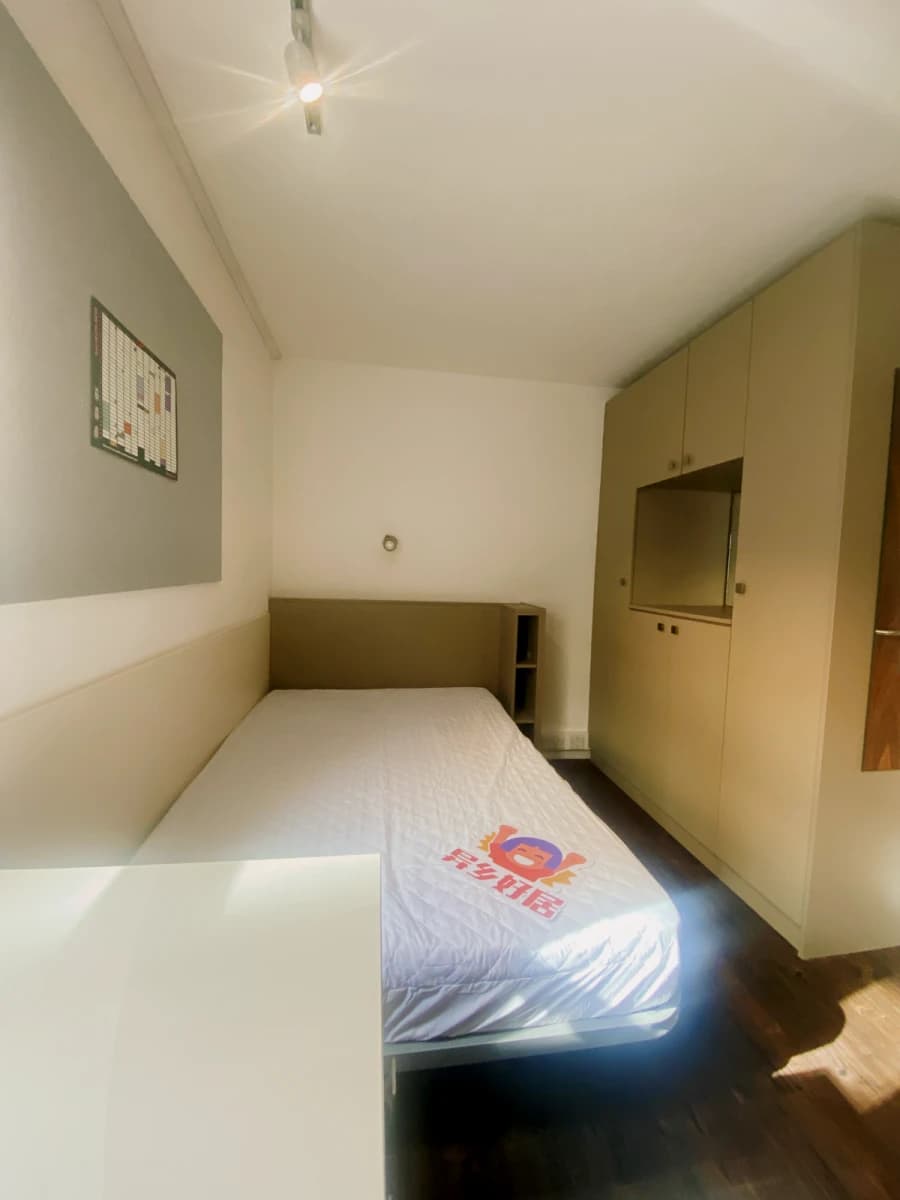 iQ Grosvenor House image