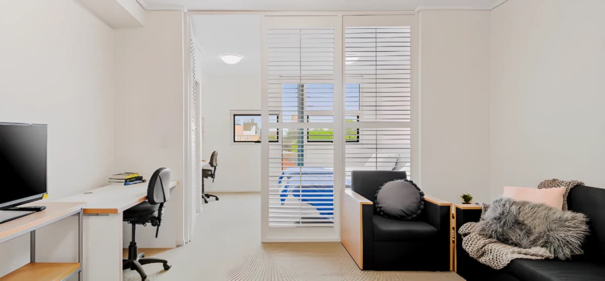 Student Living - 800 Swanston image
