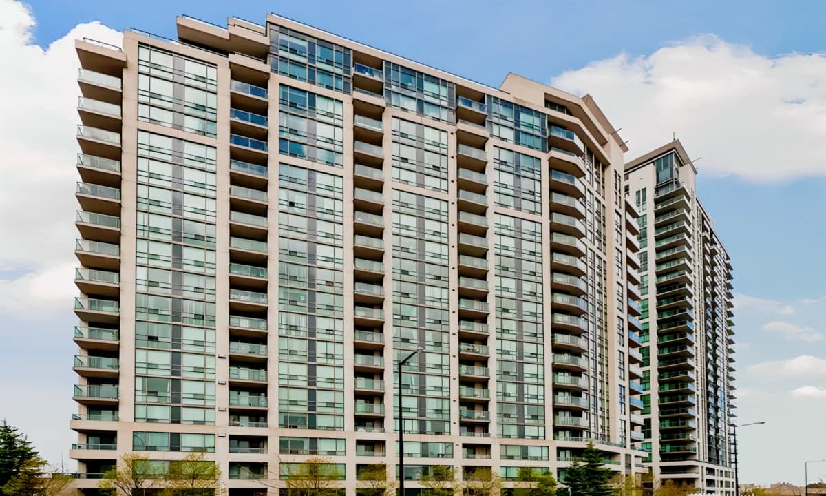Skyscape(68 Grangeway Ave)