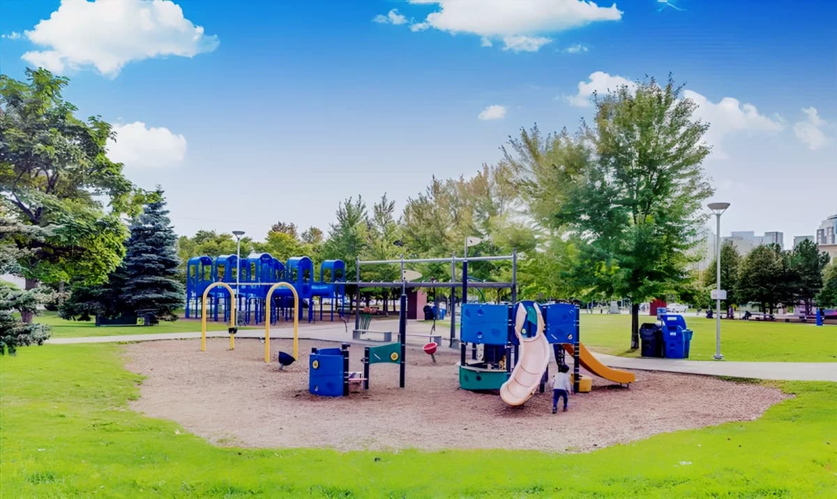 Outdoor Features