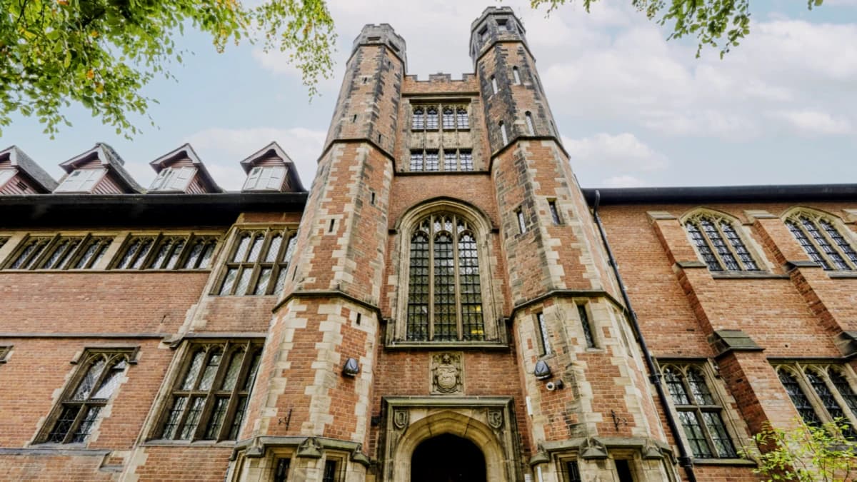 The Priory image 3