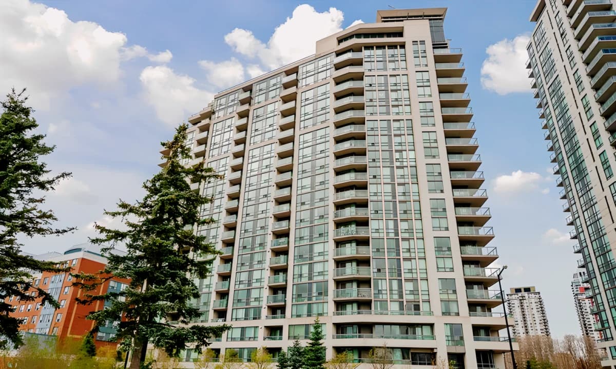 Skyscape(68 Grangeway Ave) image 2