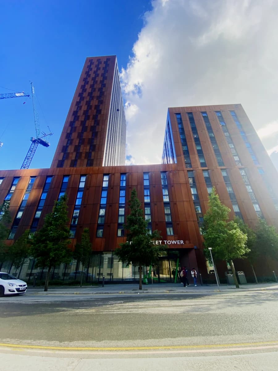 Canvas Manchester image 3