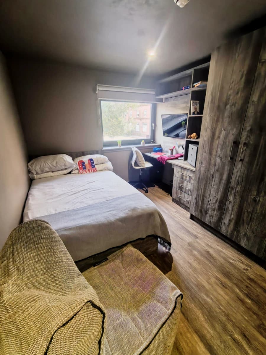 Marketgait Apartments image