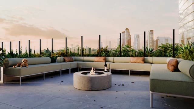 Outdoor Features