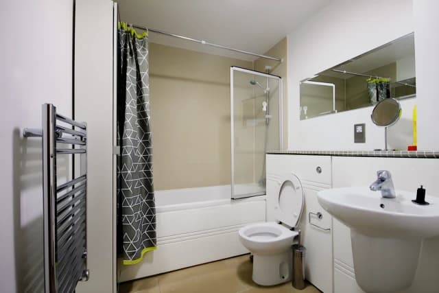 1 Bedroom 1 Bathroom