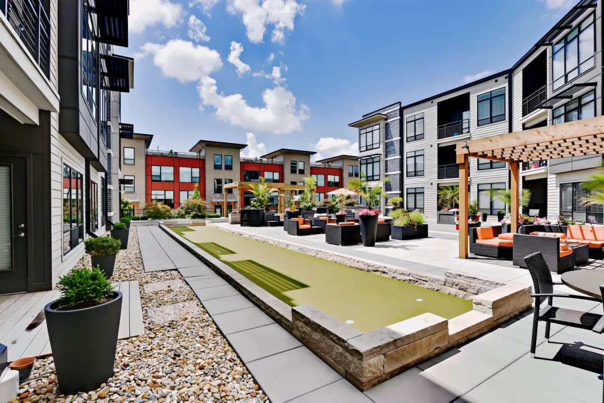 Outdoor Features