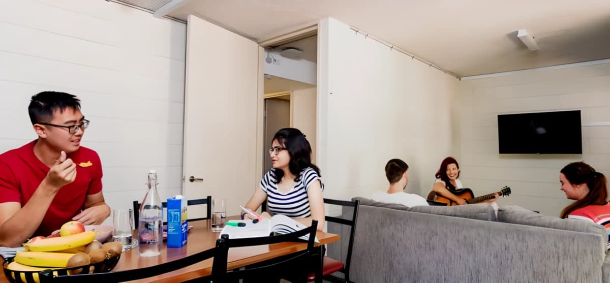 UniLodge at Curtin University - Guild House image 3