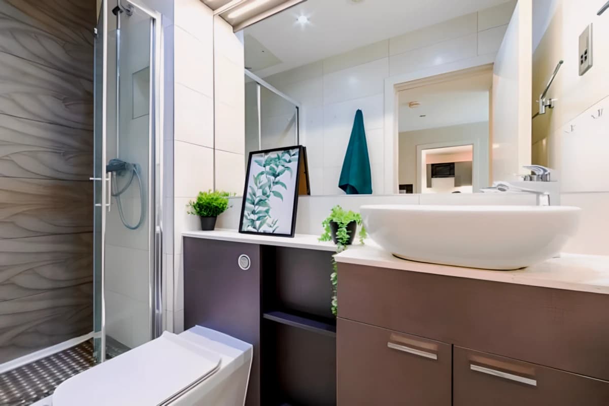 Dwell 121 Princess Street image