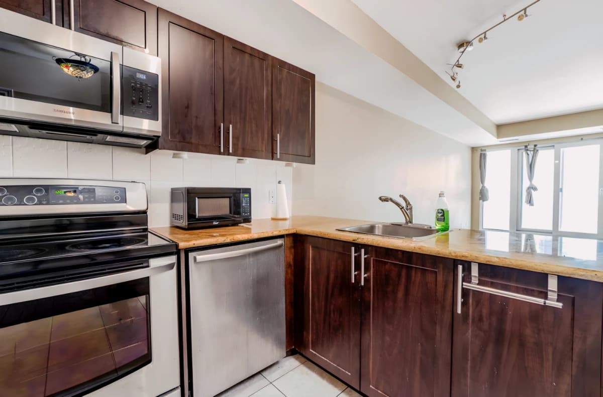 1 Bed 1 Bath