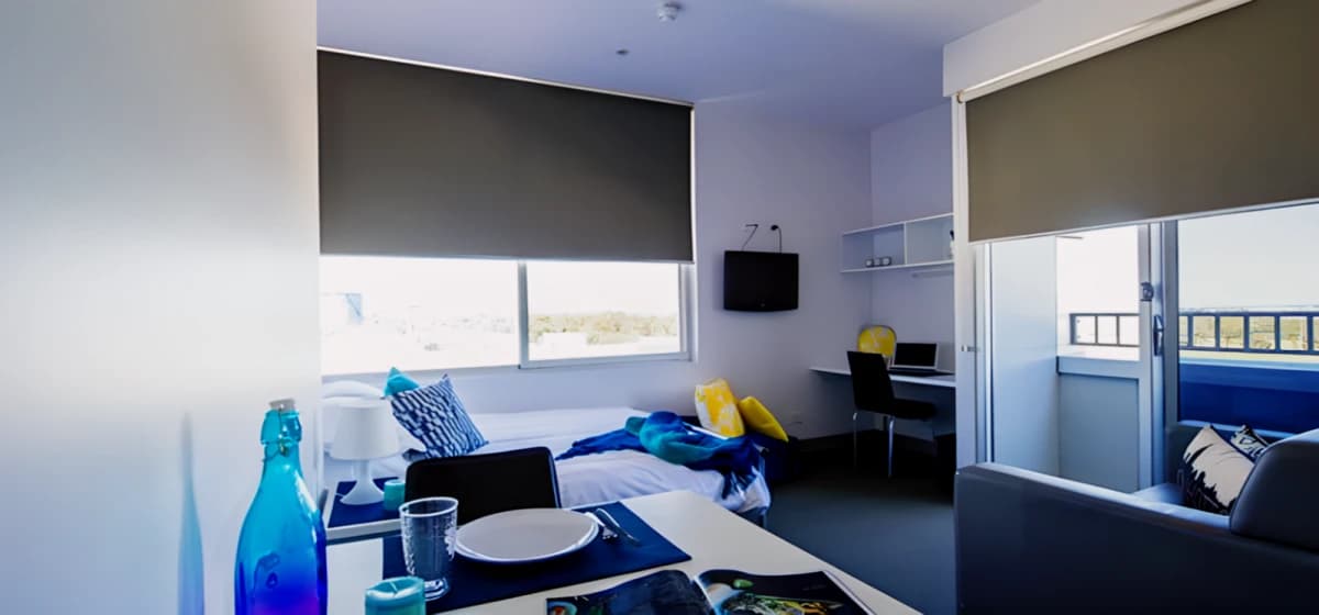 UniLodge on Waymouth image