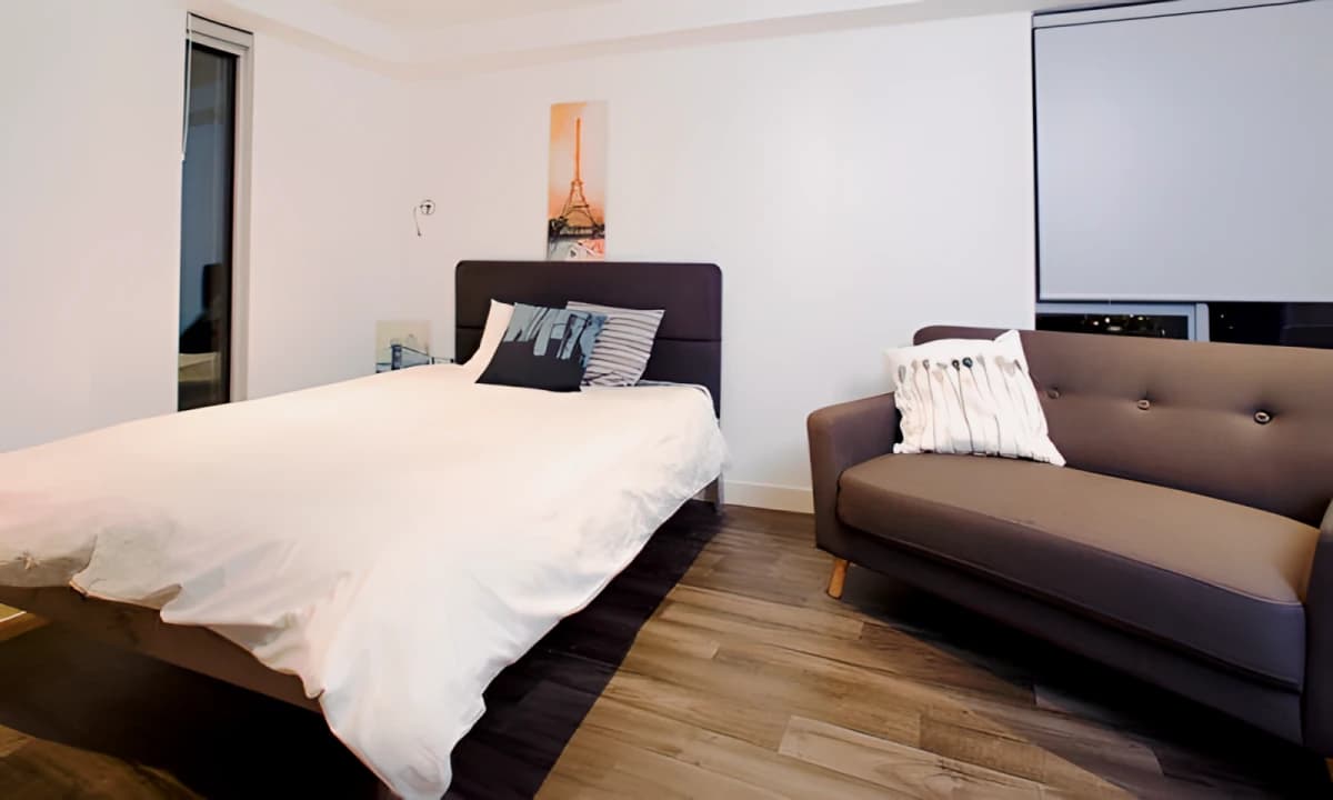 Edge Apartments image