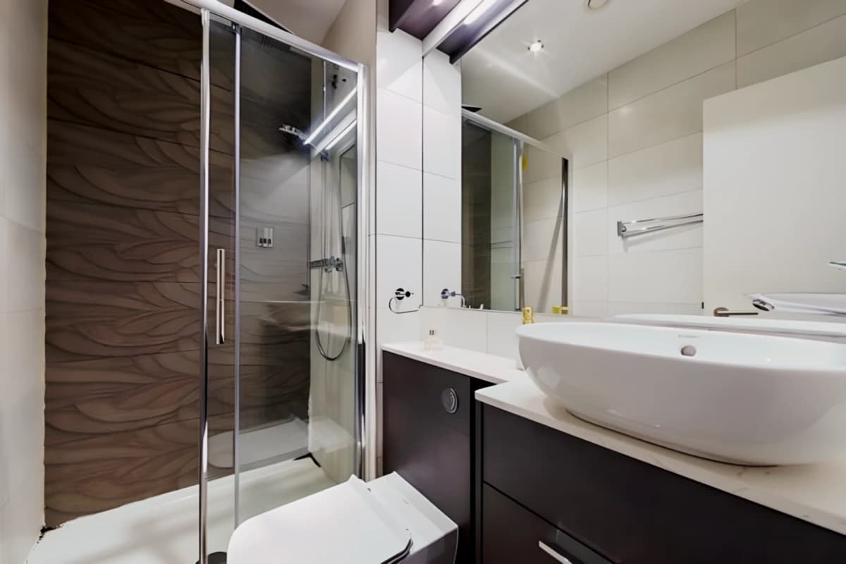 Dwell 121 Princess Street image