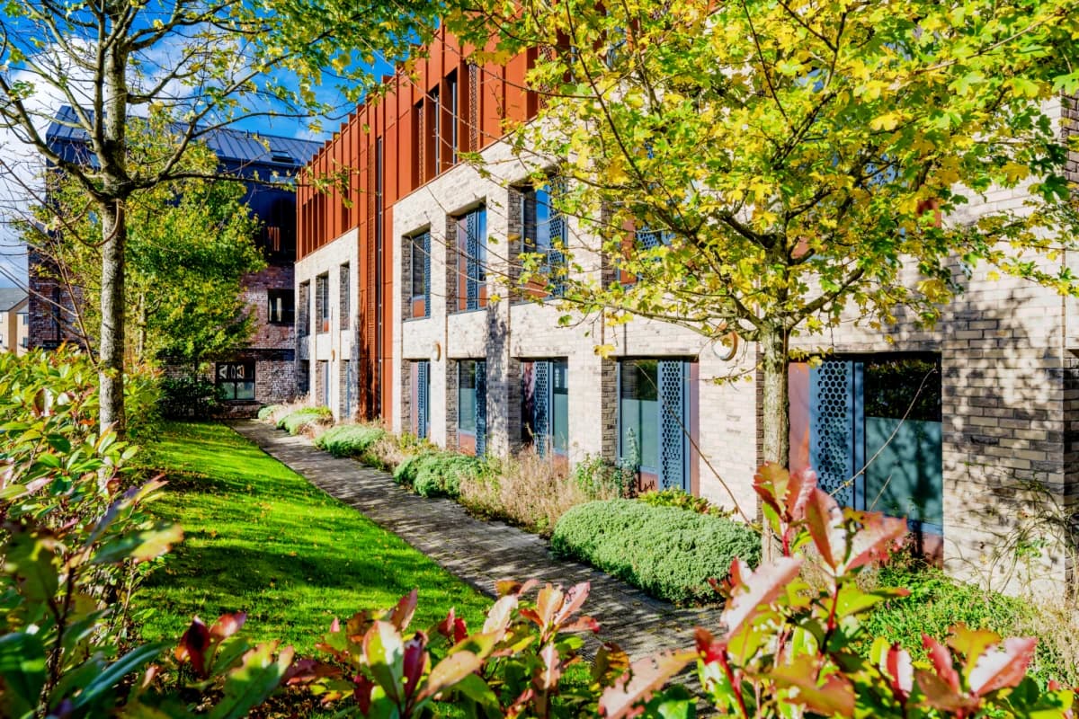Outdoor Features