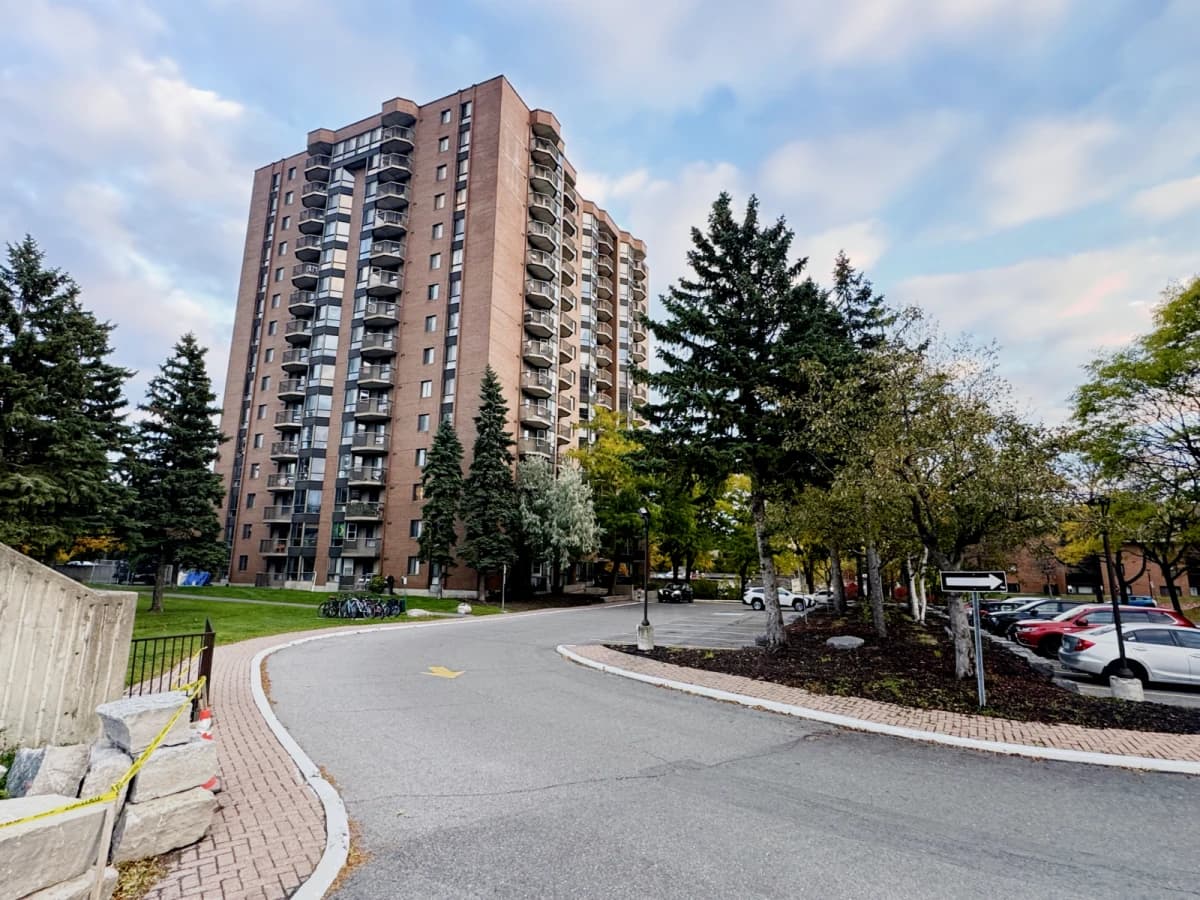Hillside Apartments image 5
