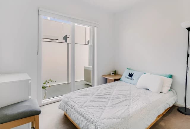 2 Bedroom