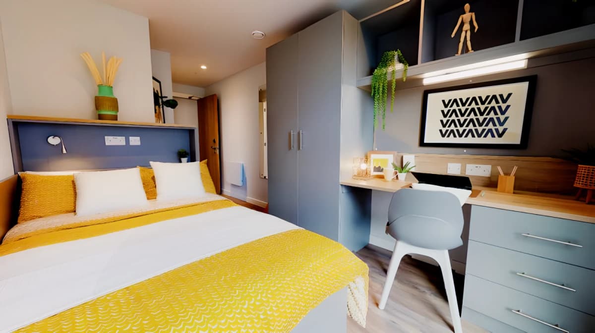 iQ Altus House image 5