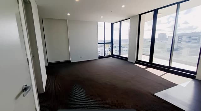 2 bed 2 bath+study-1260