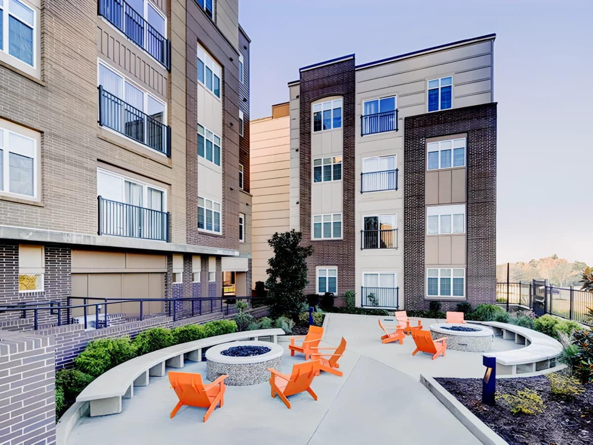Outdoor Features