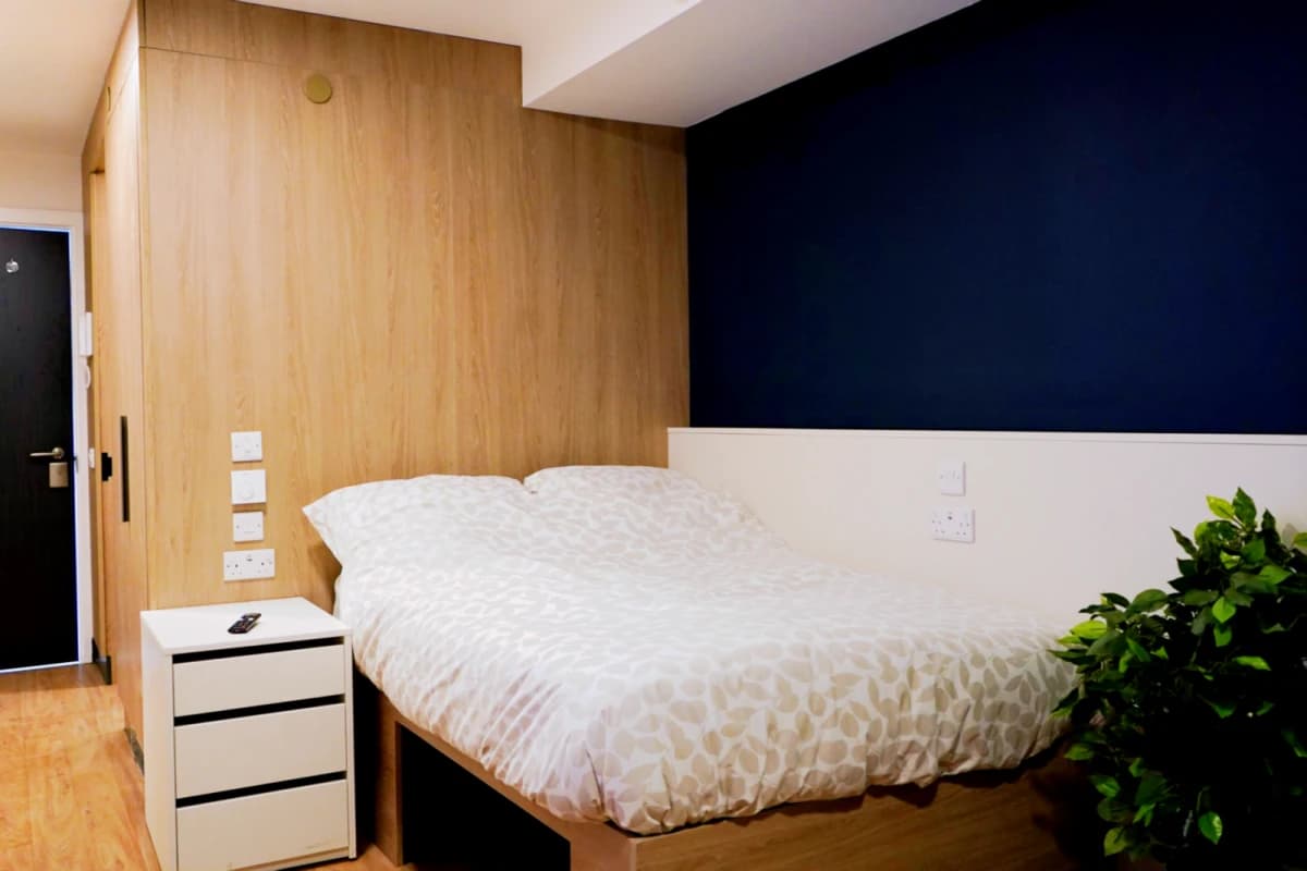 Castle Way image