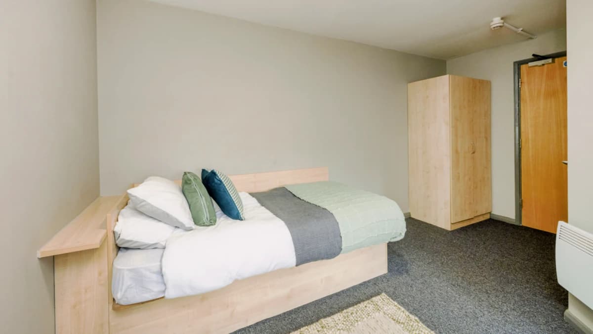 Calthorpe Court image 3
