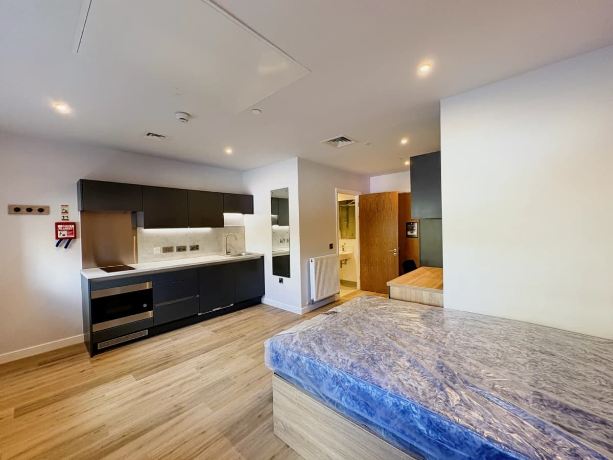 Headrow Court image