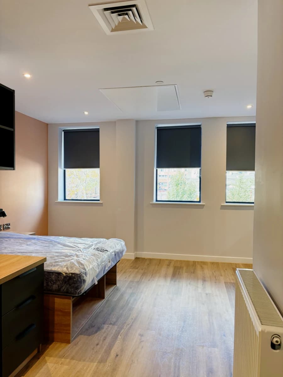 Headrow Court image