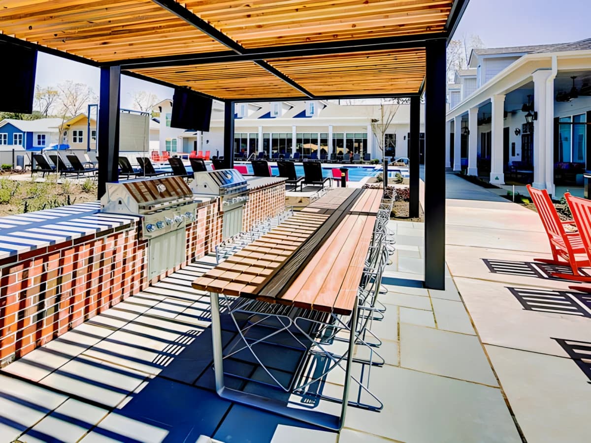 Outdoor Features