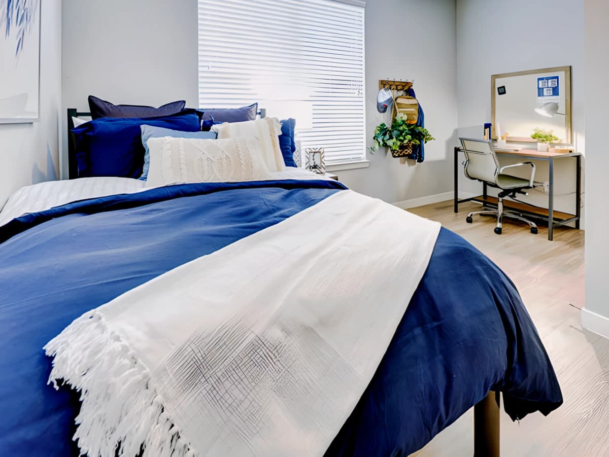 U Club Townhomes at Oxford image